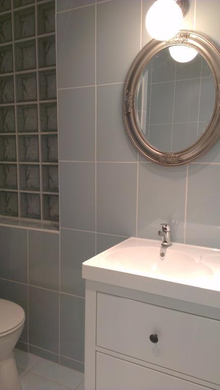 Apartman 4 You Westend Boedapest Kamer foto
